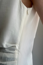 BOATNECK DRAPE TOPS