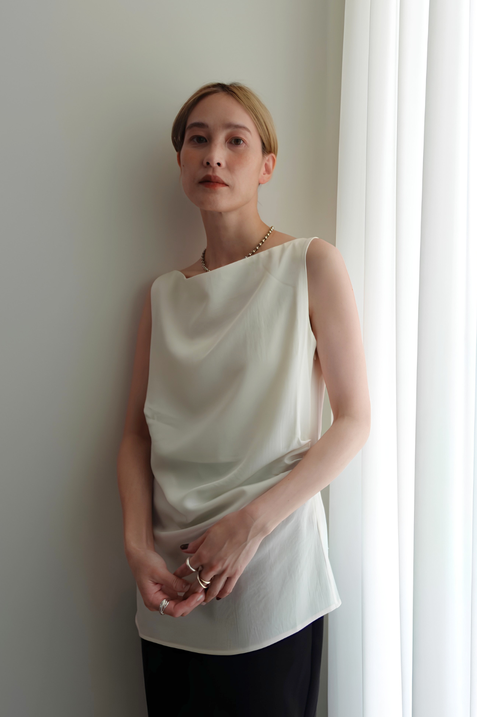 BOATNECK DRAPE TOPS