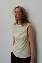 ASYMMETRY TWIST OFFSHOULDER TOPS
