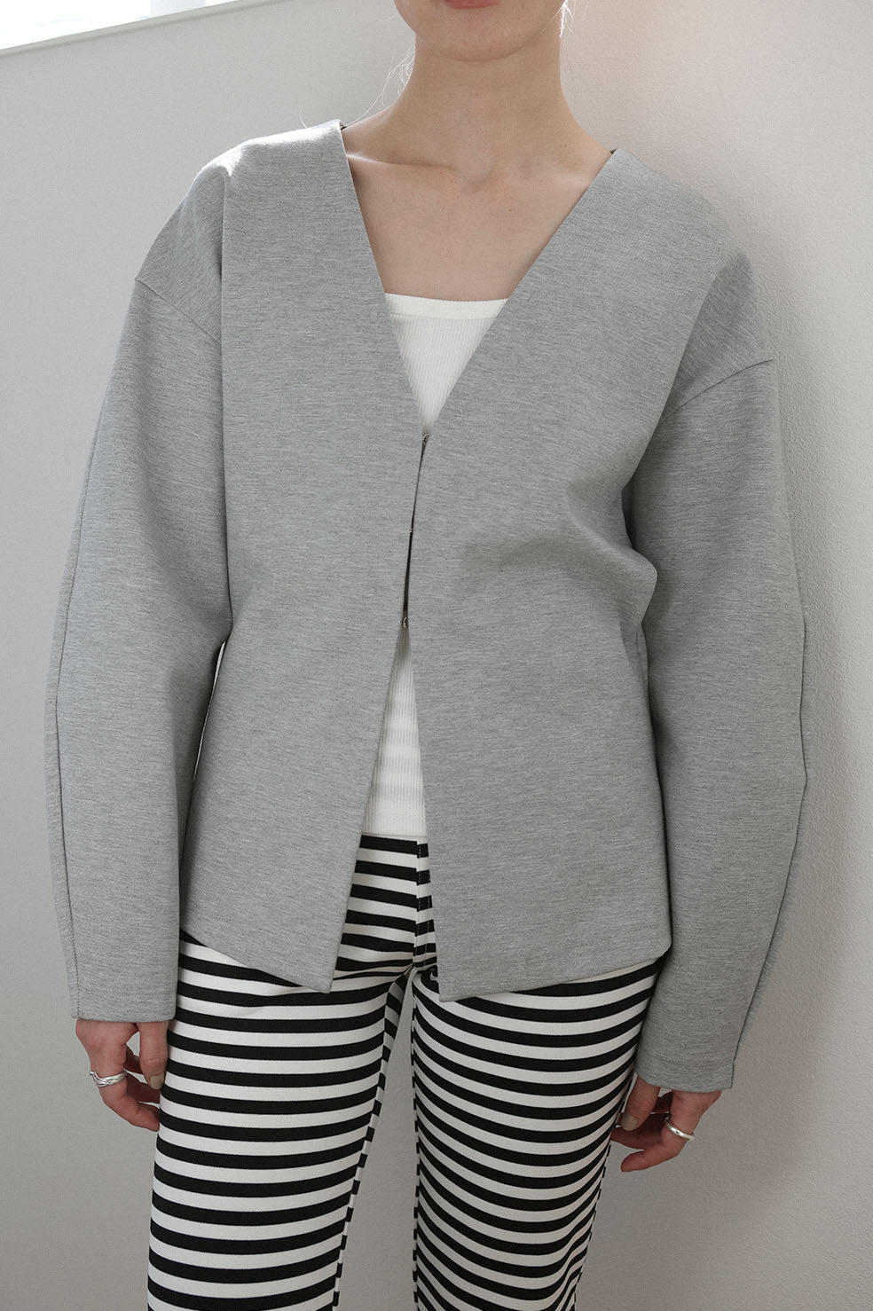 WAIST SHAPE PONCHI HOK CARDIGAN