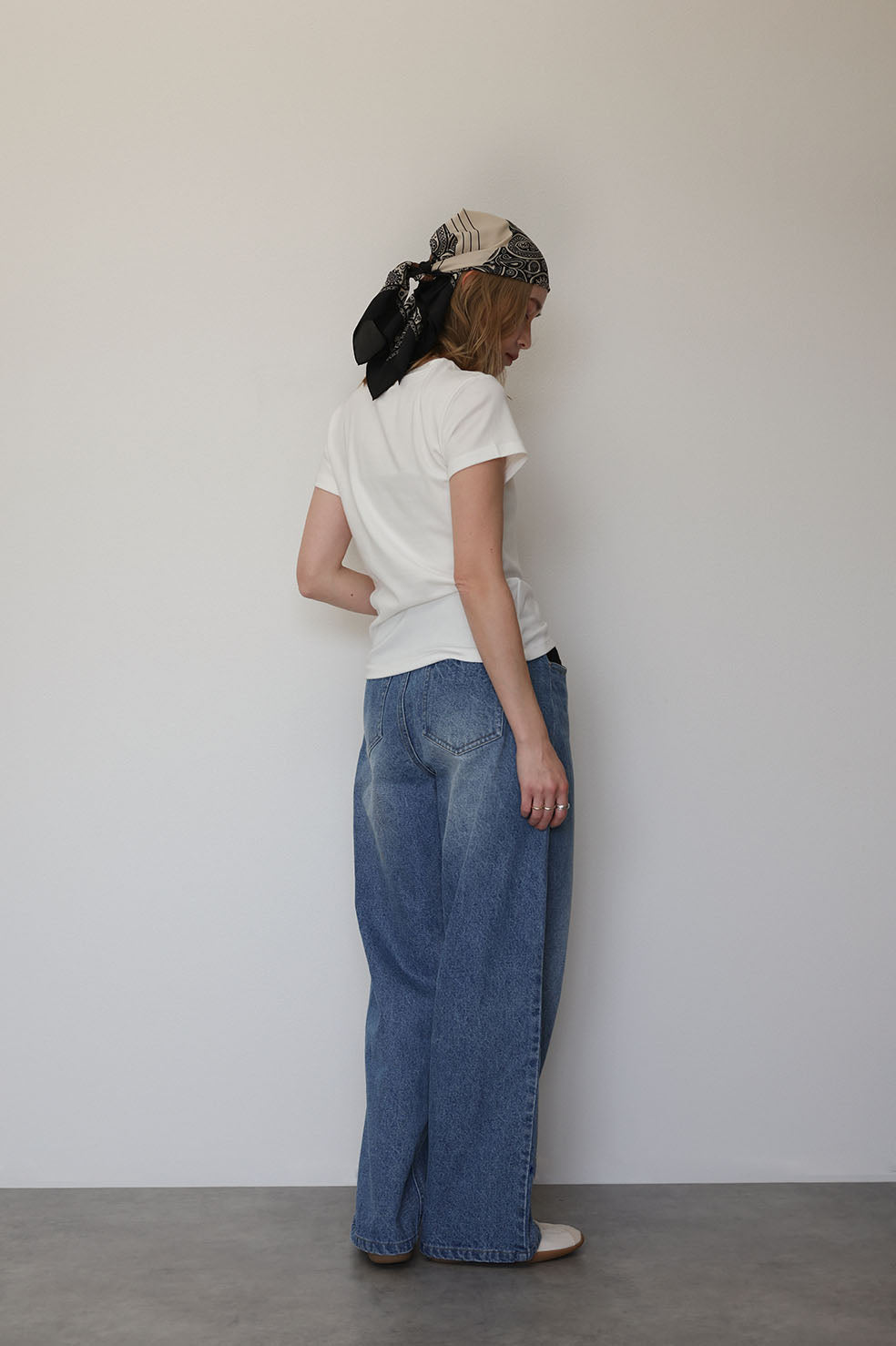 WAIST TUCK BICOLOR DENIM