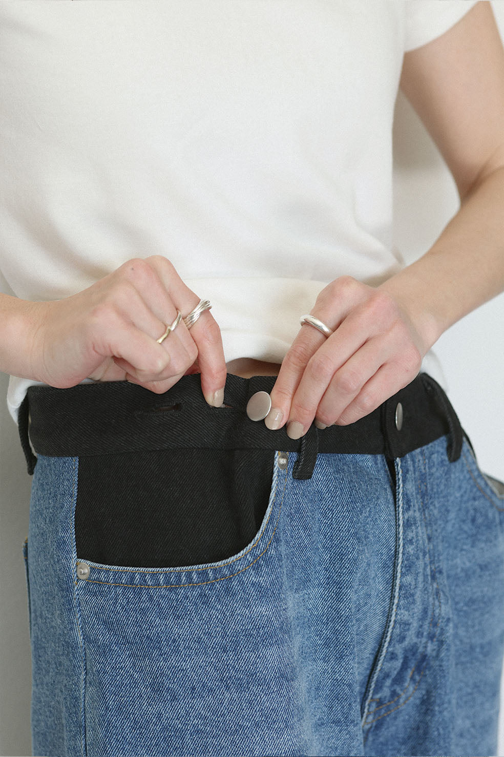 WAIST TUCK BICOLOR DENIM