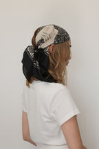 PAISLEY PANEL SCARF