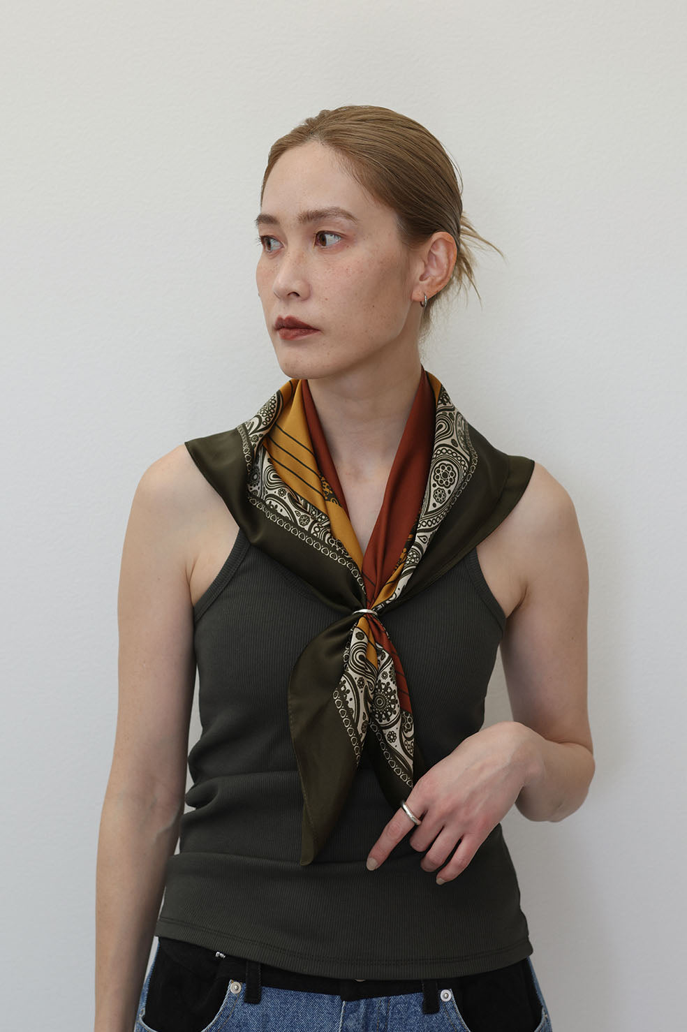 PAISLEY PANEL SCARF