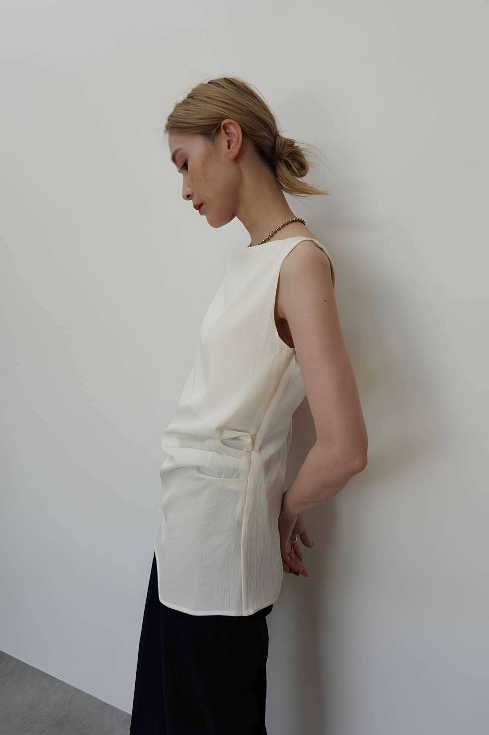 BOATNECK DRAPE TOPS