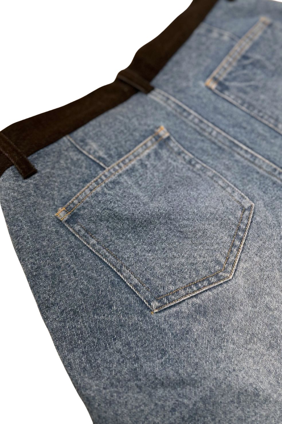 WAIST TUCK BICOLOR DENIM