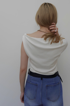ASYMMETRY TWIST OFFSHOULDER TOPS