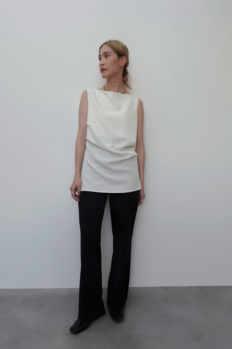 BOATNECK DRAPE TOPS